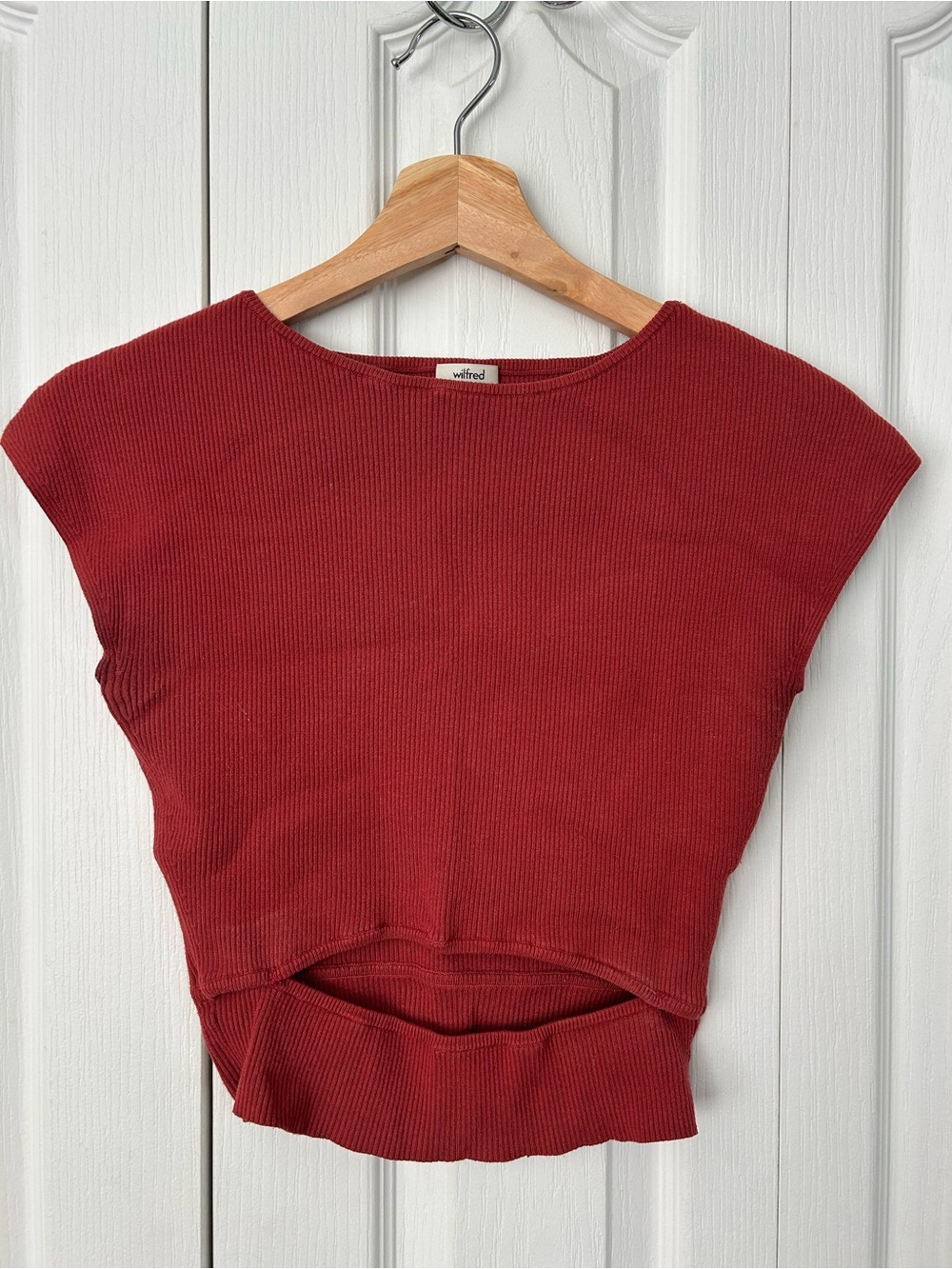 Aritzia Wilfred Ribbed Maroon Red Crop Top